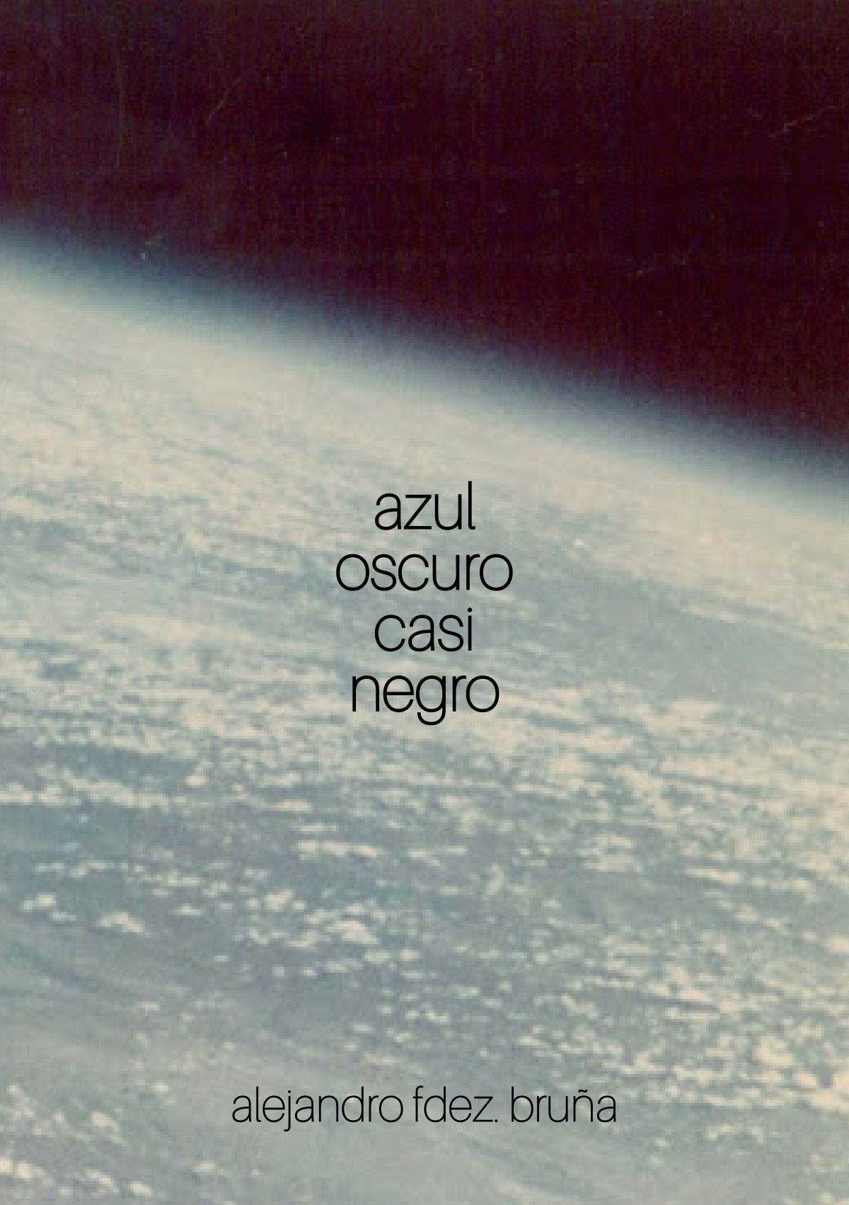 «Azul oscuro casi negro» | Diario de la Fundación&nbsp;(2023-2024)